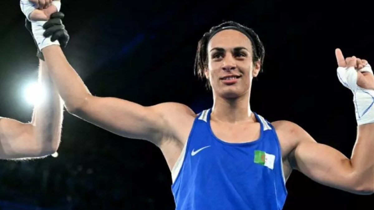 Imane Khelif : un nouveau départ sur le terrain de football ! (Vidéo découvrez le parcours inspirant d'imane khelif qui s'engage dans un nouveau départ. plongez dans son histoire de résilience et de renouveau, où chaque étape est une promesse de succès et d'avenir radieux.