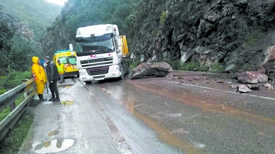 Un tragique accident à Boumerdes : un décès et trois blessés découvrez les dernières informations et analyses sur les accidents survenus à boumerdes. restez informé des causes, des conséquences et des mesures de sécurité à prendre pour éviter de tels incidents à l'avenir.